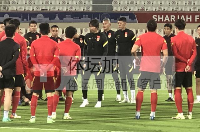 炸金花app-国足踩场安排技战术对抗 针对阿曼进行专门演练